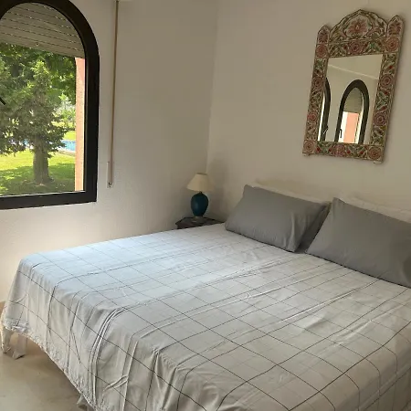 Between & Marbella - Golf, Sea & Swim Pools Estepona
