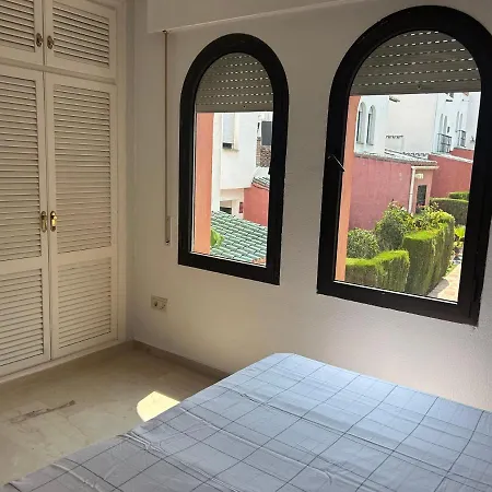 Oda ve Kahvaltı Between & Marbella - Golf, Sea & Swim Pools